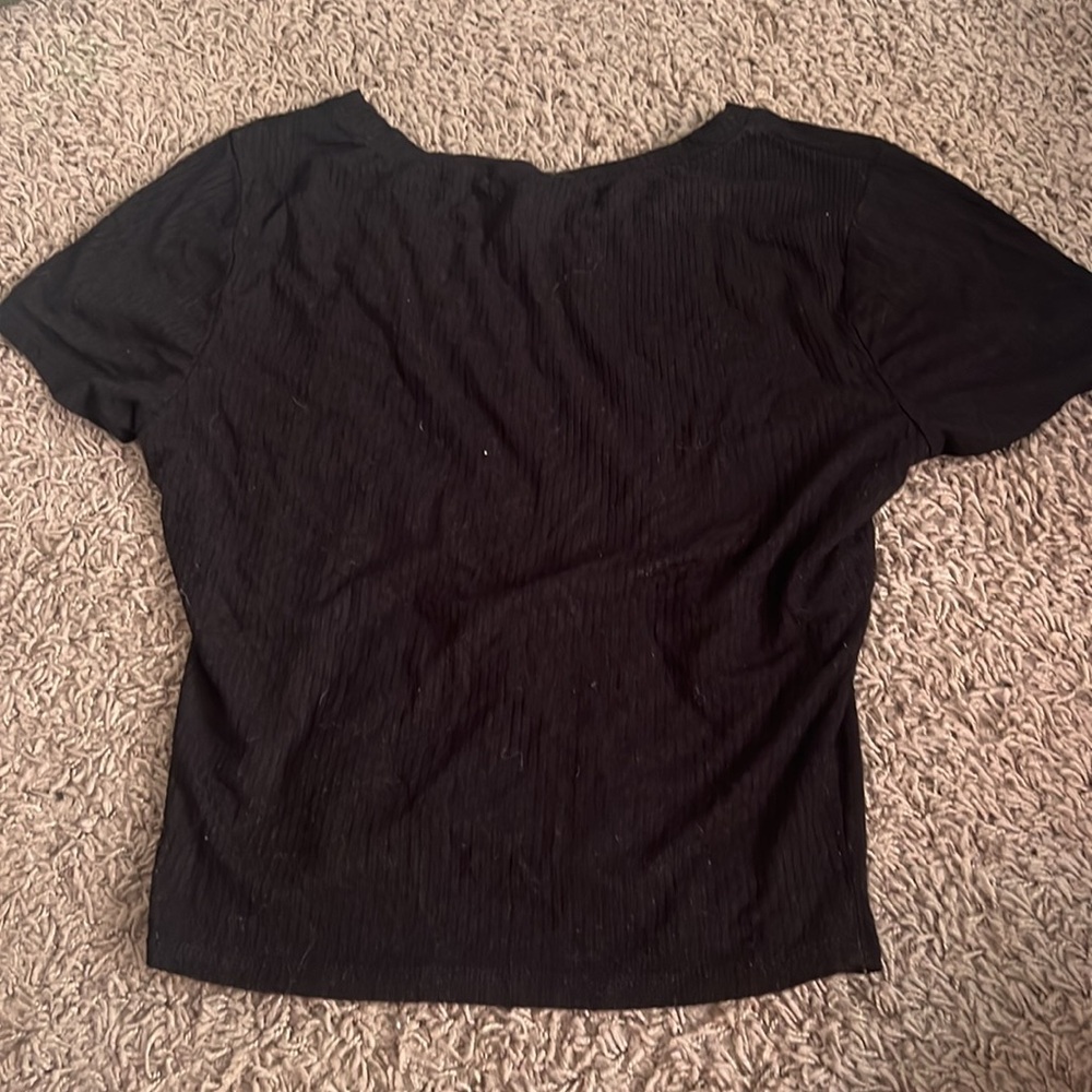 black basic black top - Picture 2 of 3